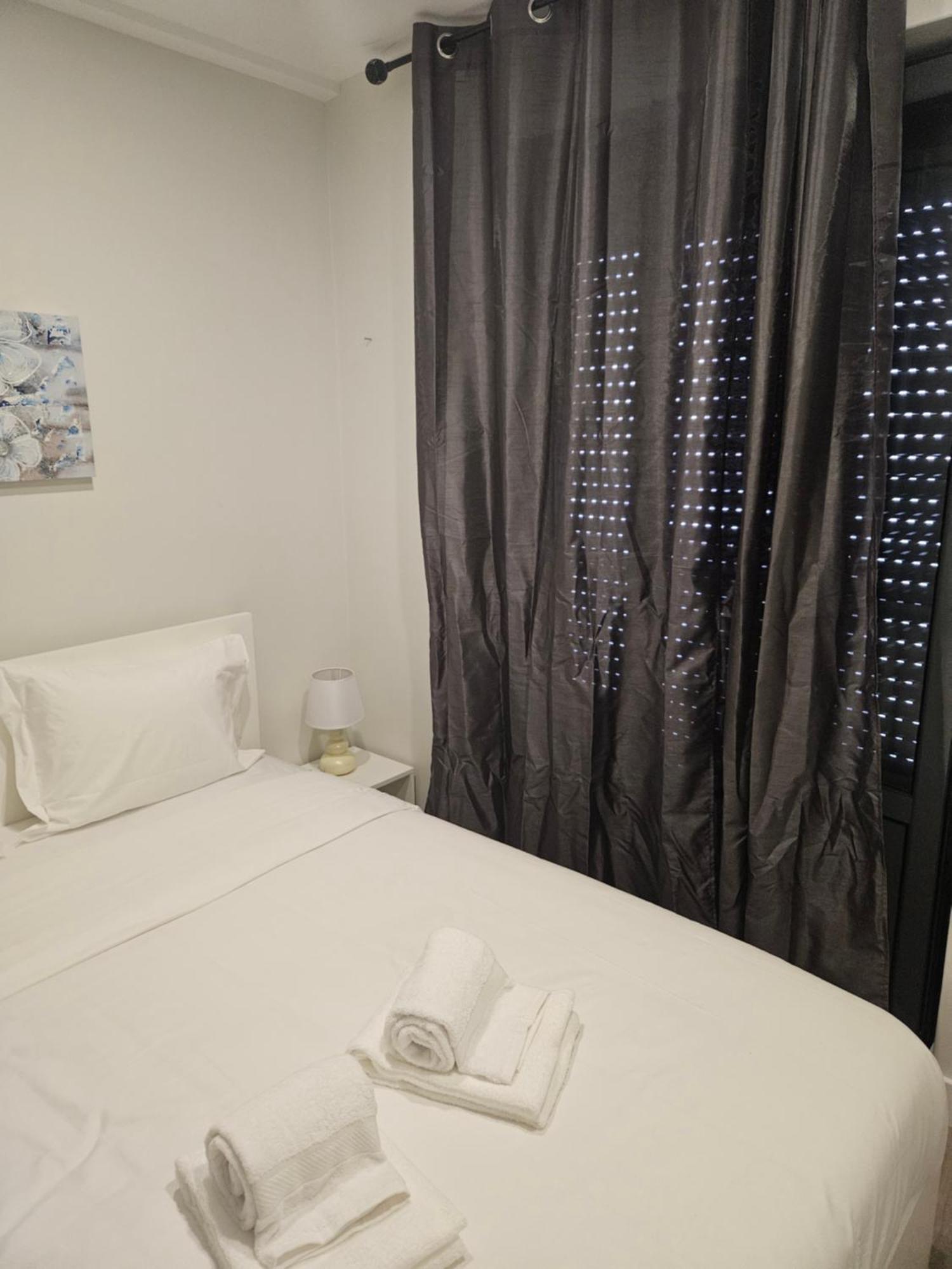 Ponta Delgada Bella Italia Coronel Miranda Guest House מראה חיצוני תמונה
