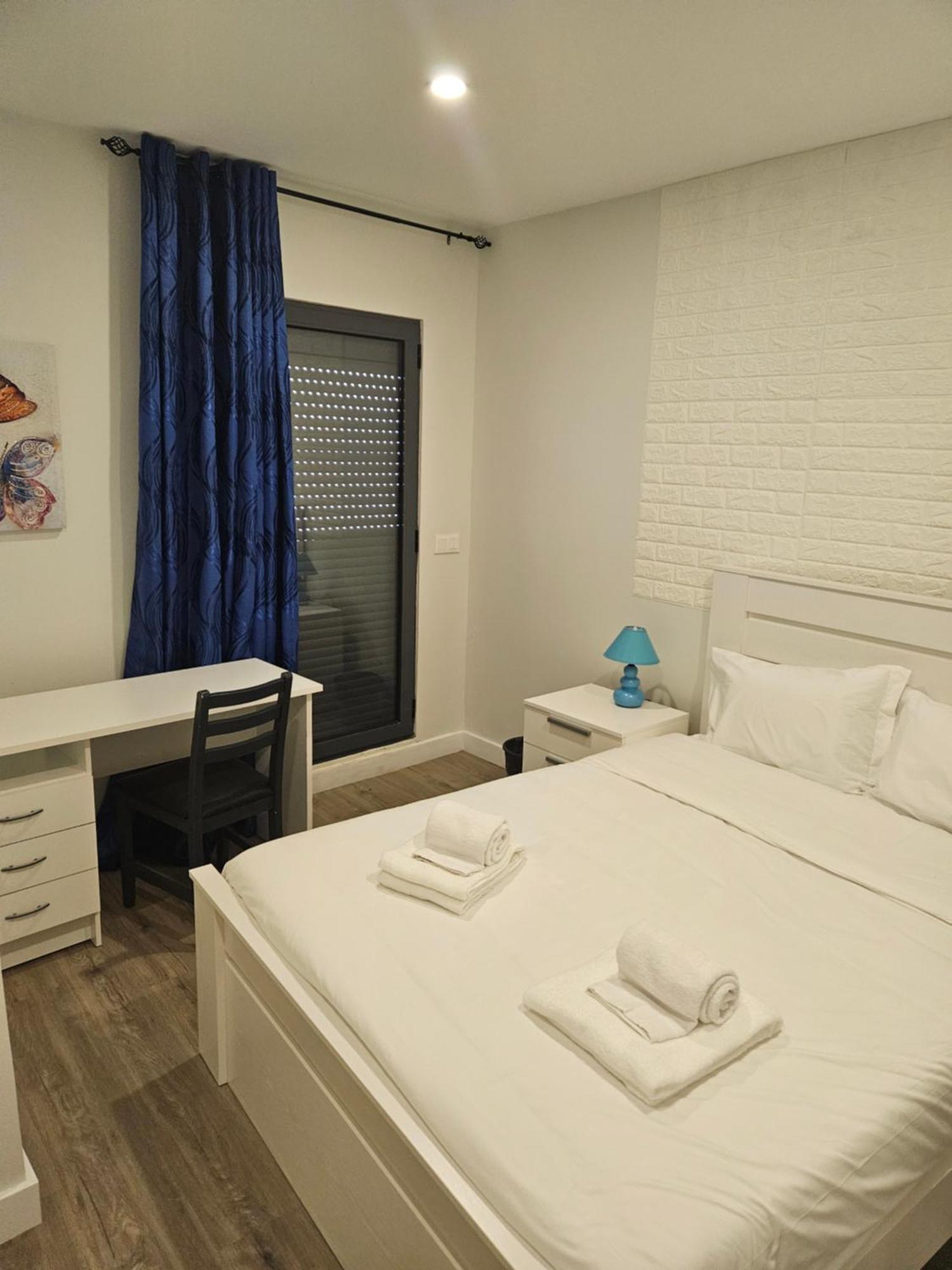 Ponta Delgada Bella Italia Coronel Miranda Guest House מראה חיצוני תמונה